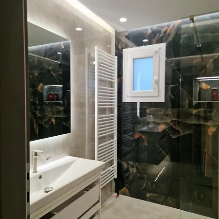 Alykes Maisonette Prv Jacuzzi 펜션 *
