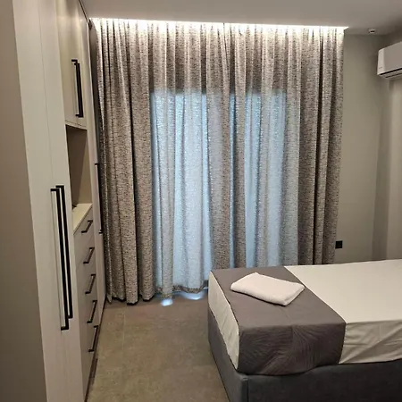 بيت للعطل Alykes Maisonette Prv Jacuzzi كونتوكالي