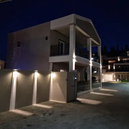 Alykes Maisonette Prv Jacuzzi * 콘토칼리