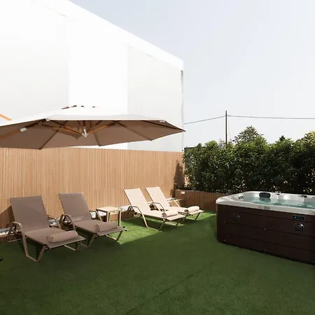 Holiday home Alykes Maisonette Prv Jacuzzi